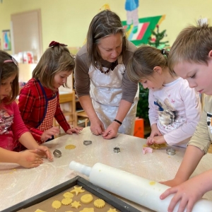 DIŠI PO PIŠKOTIH DIŠI PO PIŠKOTIH