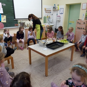 Zdrav posladek pri Mavricah Zdrav posladek pri Mavricah