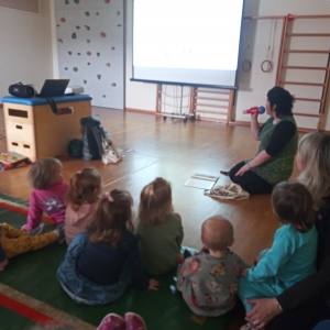 Obisk knjižničarke Polone Obisk knjižničarke Polone