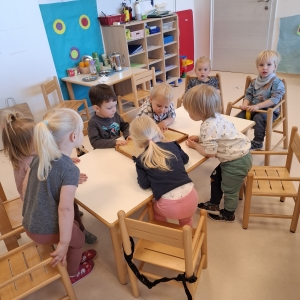 Čebele pri Ribicah Čebele pri Ribicah