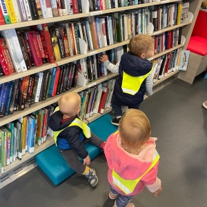 Paglavci v potujoči knjižnici