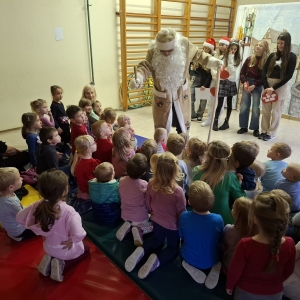 Predstava in obisk Dedka Mraza Predstava in obisk Dedka Mraza