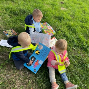 Paglavci v potujoči knjižnici