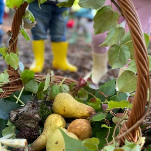 LOV NA PRAVLJIČNI ZAKLAD LOV NA PRAVLJIČNI ZAKLAD