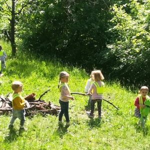 LUTKA GINGO PRI POLŽKIH LUTKA GINGO PRI POLŽKIH