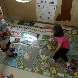 Zelo lačna gosenica