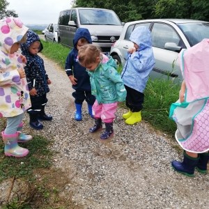 Po lužah čmok, čmok Po lužah čmok, čmok