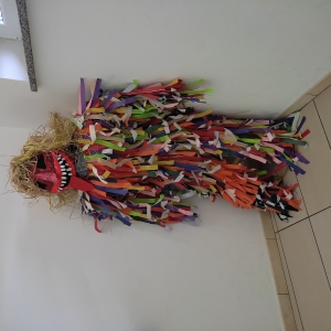 PUST VESELIH UST PUST VESELIH UST