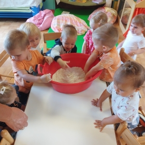 Uvajalno obdobje v oranžni igralnici