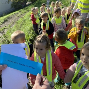 LOV NA PRAVLJIČNI ZAKLAD LOV NA PRAVLJIČNI ZAKLAD