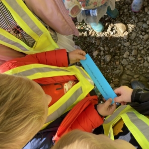 LOV NA PRAVLJIČNI ZAKLAD LOV NA PRAVLJIČNI ZAKLAD