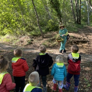 LOV NA PRAVLJIČNI ZAKLAD LOV NA PRAVLJIČNI ZAKLAD