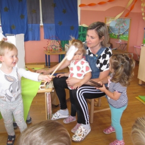 Instrumenti v Beli igralnici Instrumenti v Beli igralnici