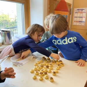 Peka piškotov pri Vevericah