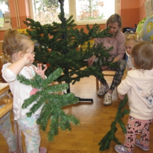 Veseli december v beli igralnici