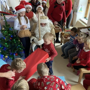 Obisk Dedka Mraza Obisk Dedka Mraza