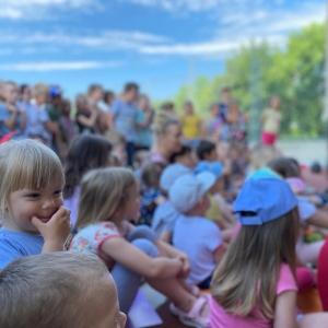 DOPOLDNE S ČARODEJEM DOPOLDNE S ČARODEJEM