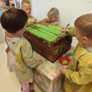 TRAJNOST PRI MEDVEDKIH TRAJNOST PRI MEDVEDKIH