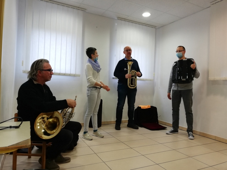 Glasbeniki na obisku