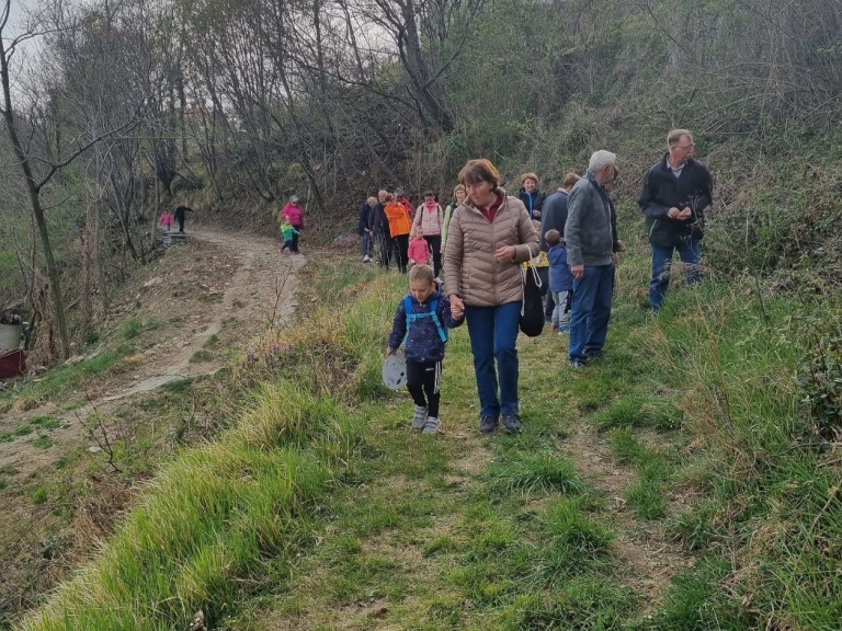 Pohod z nonami in nonoti