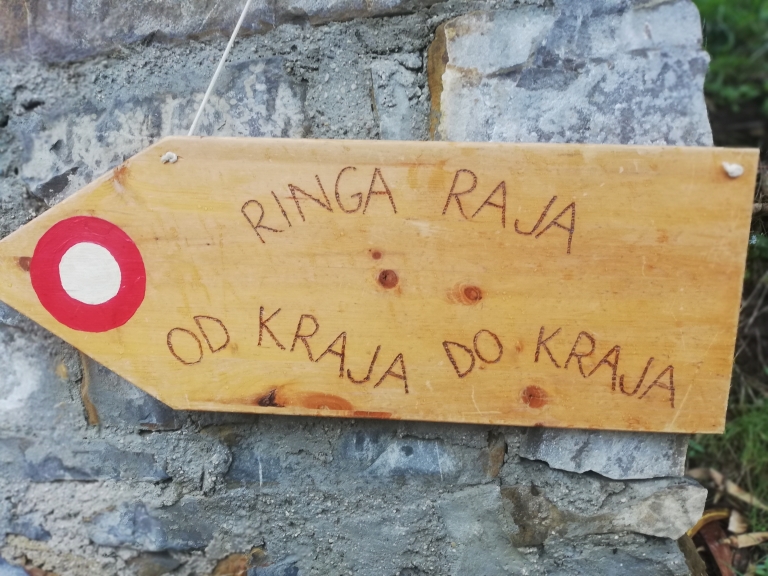 Prvi pohod "Ringa raja od kraja do kraja"