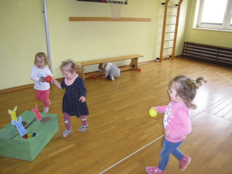 Velikonočno ustvarjanje v beli igralnici