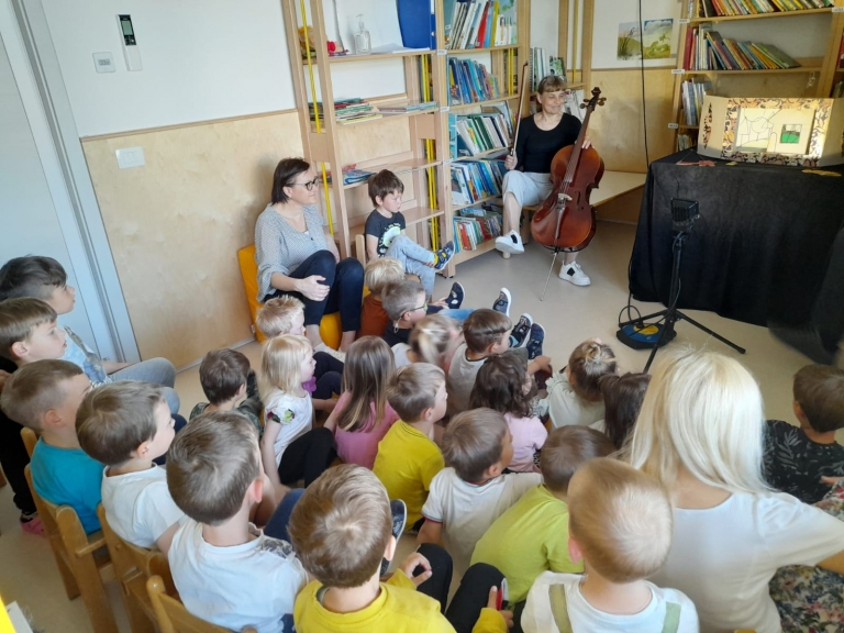 ZVERINICE IZ REZIJE V VRTCU KOJSKO